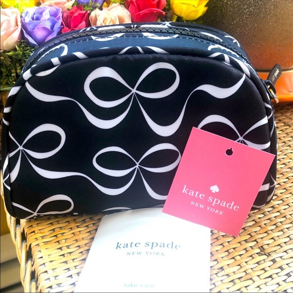 KATE SPADE ♠️ NY MAKEUP COSMETIC TRAVEL BAG NWT - Picture 4 of 5